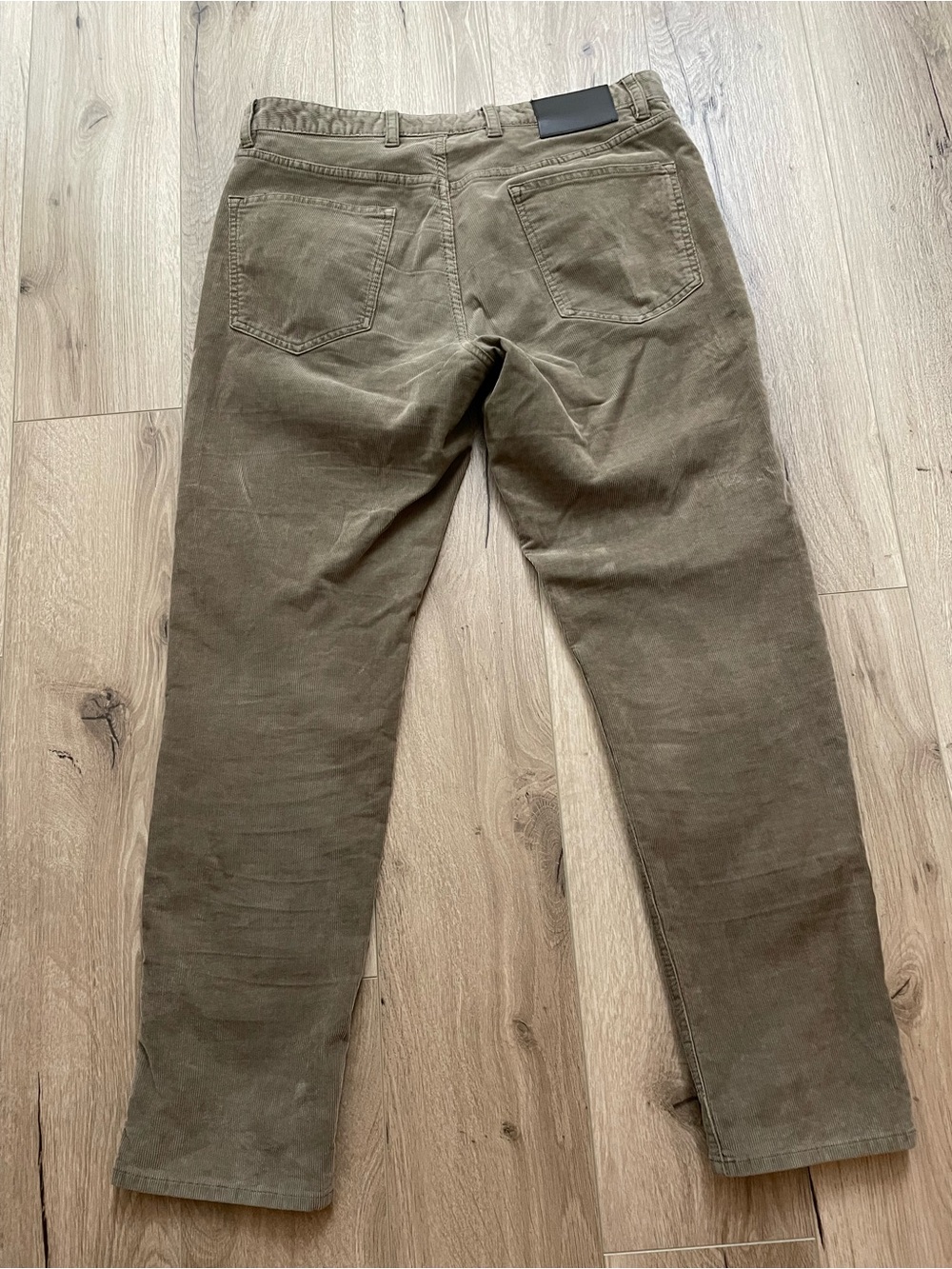 Massimo Dutti tapered fit corduroy pants 32” good condition Zara - Picture 5 of 5